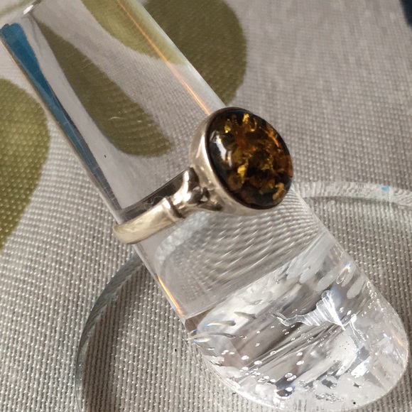 Sterling silver amber ring - size 5.5 - Picture 4 of 5